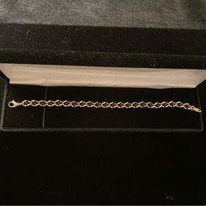 Women’s Avon Vintage Gold Tone Tennis Bracelet With Faux Onyx Beads